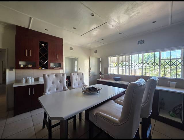 4 BEDROOM HOUSE FOR SALE IN VANDERBIJLPARK SW 1